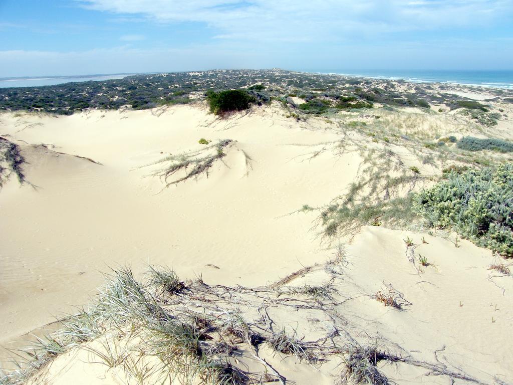 Coorong Waterfront Retreat Villa Meningie Exterior photo